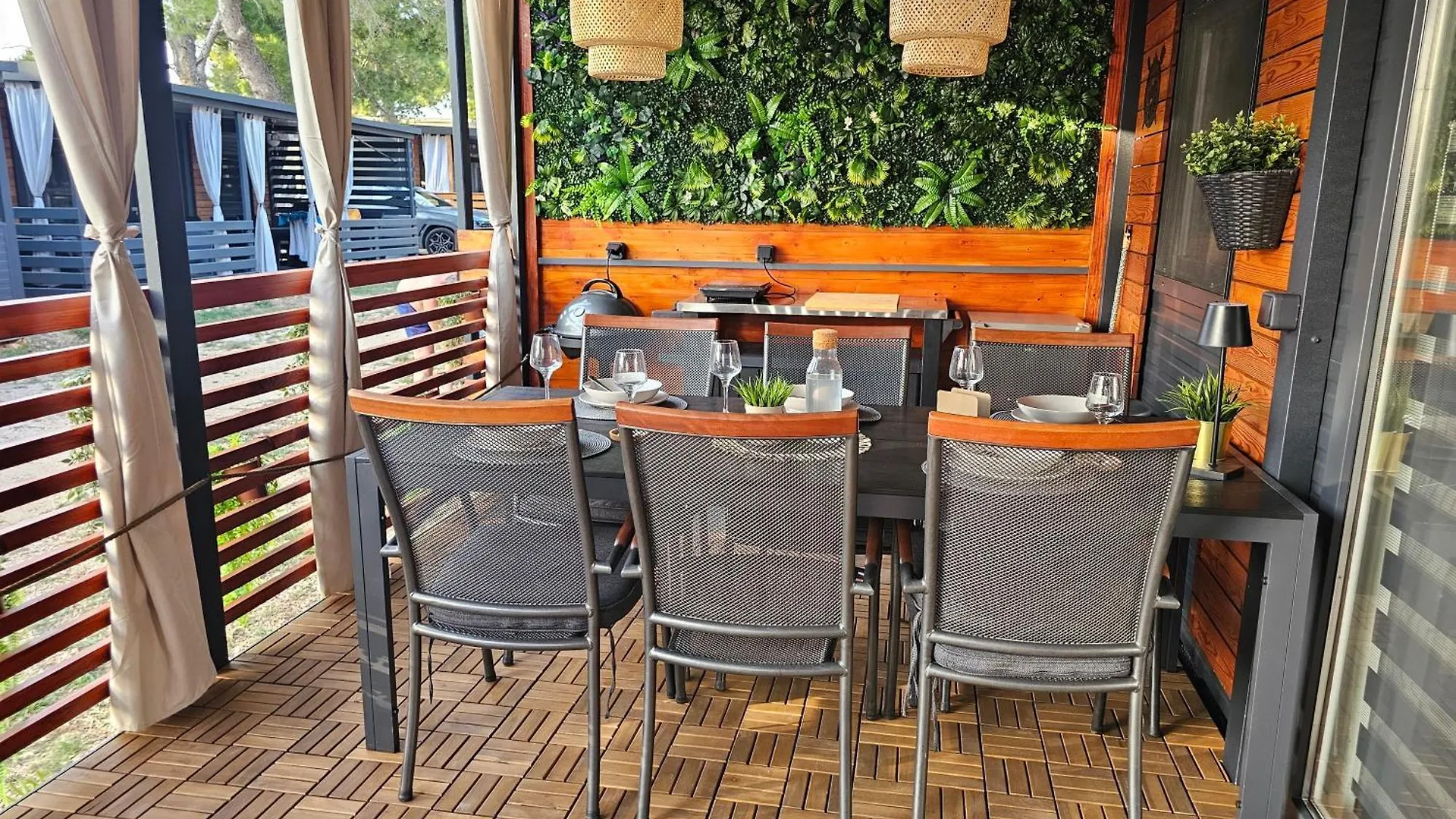 Mobile Home Majda بريفلاكا مكان تخييم